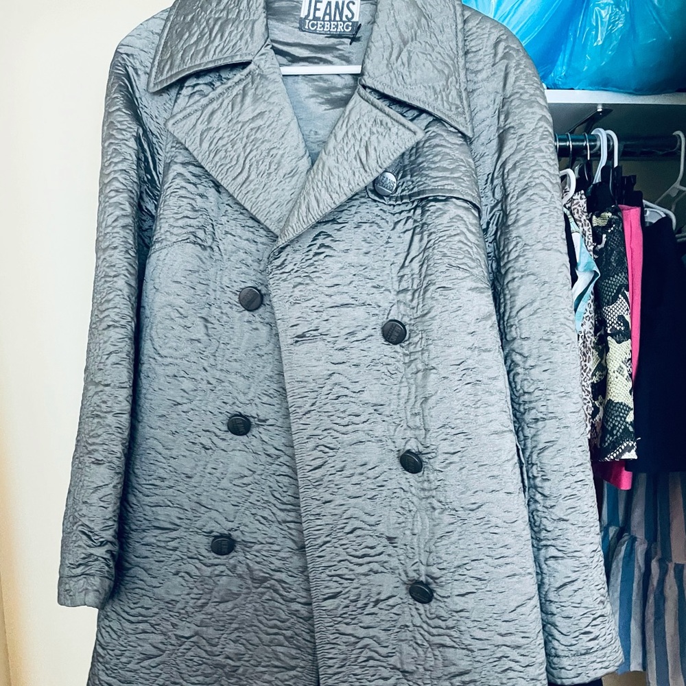 Women’s fall jacket size large in excellent condition